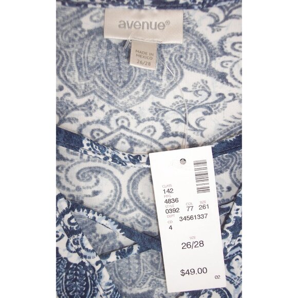 NEW Avenue 26/28 Blue Paisley Sharkbite 3/4 Sleeves Caged V-Neck Women's Plus - Picture 10 of 13